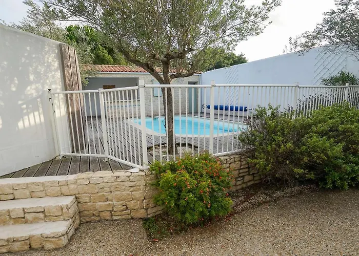 Avec Piscine A Deux Pas Des Pistes Cyclables * Rivedoux-Plage