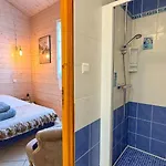 Villa Avec Piscine A Deux Pas Des Pistes Cyclables